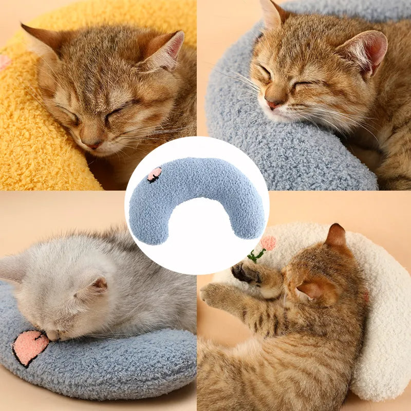 U-shaped pet pillow for cats